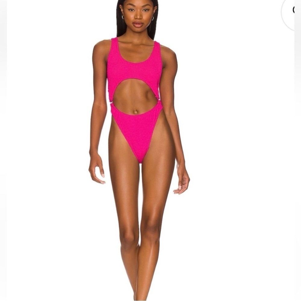 Good American Bright Pink Always Fit One-Piece‎ Monokini Swimsuit Size 3/4  L/XL